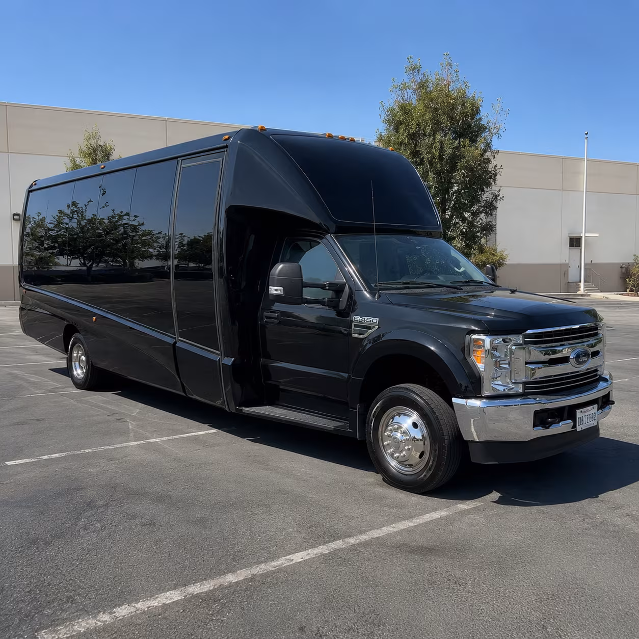 Laredo Birthday, Sweet 16, & Quinceañera Transportation group transportation