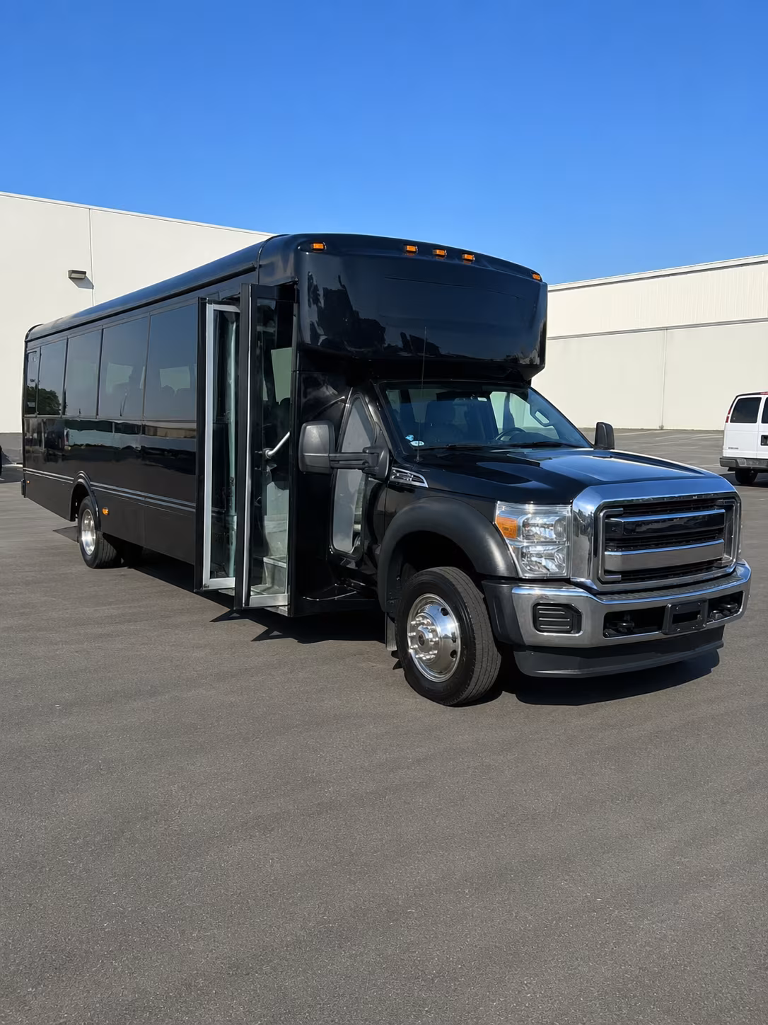 Laredo Wedding Transportation pickup coordination