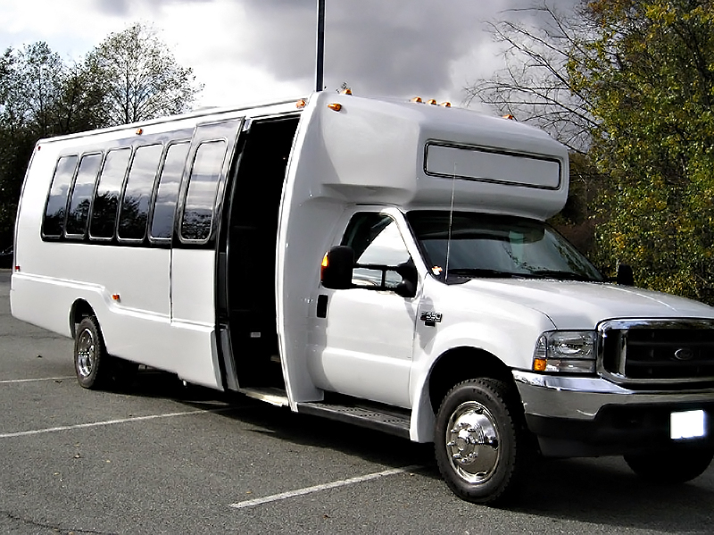 Laredo 22 Passenger Party Bus